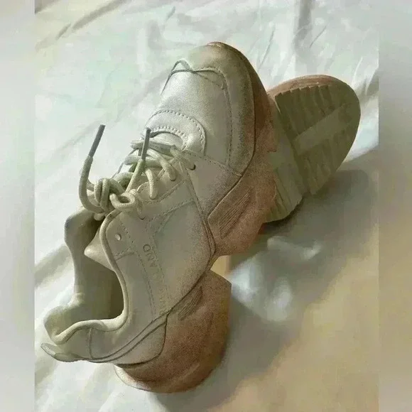 River Island Lace Up Glitter Chunky Style Trainers Sneaker Size 1 White Gold - Picture 3 of 14